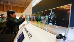 Samsung показала первый в мире прозрачный дисплей Micro-LED