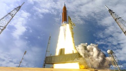 NASA запустило миссию «Артемида-1»: корабль Orion отправился к Луне