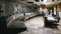 Туристов запустили в главный блок управления Чернобыльской АЭС в первый раз после катастрофы