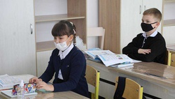 Некоторые школы Ташкента вновь переходят на онлайн-обучение