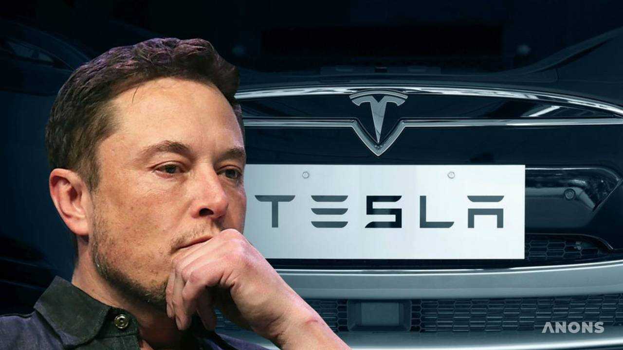 Владельцы Tesla временно лишились доступа к своим машинам