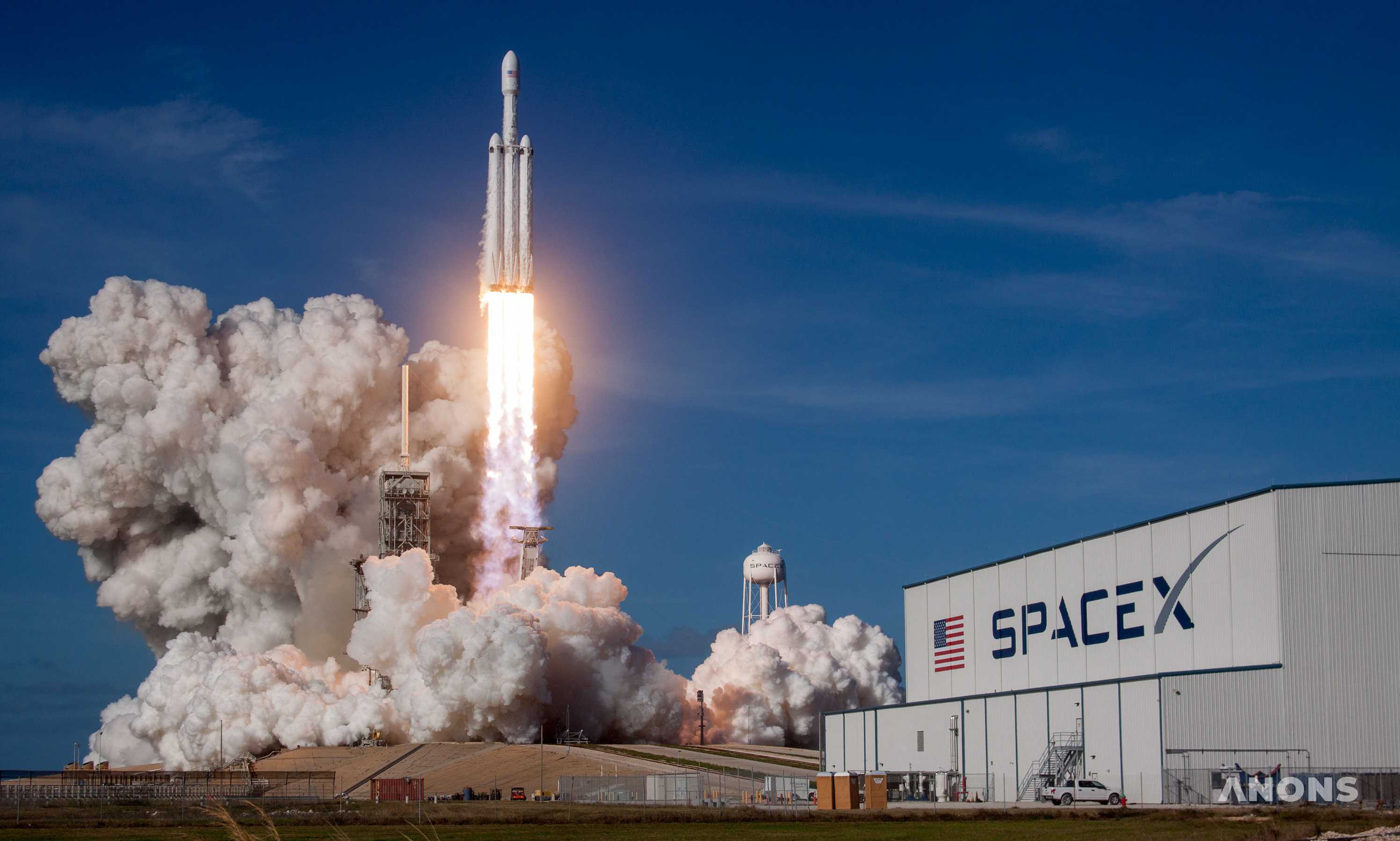 SpaceX заняла третье место в списке самых дорогих стартапов