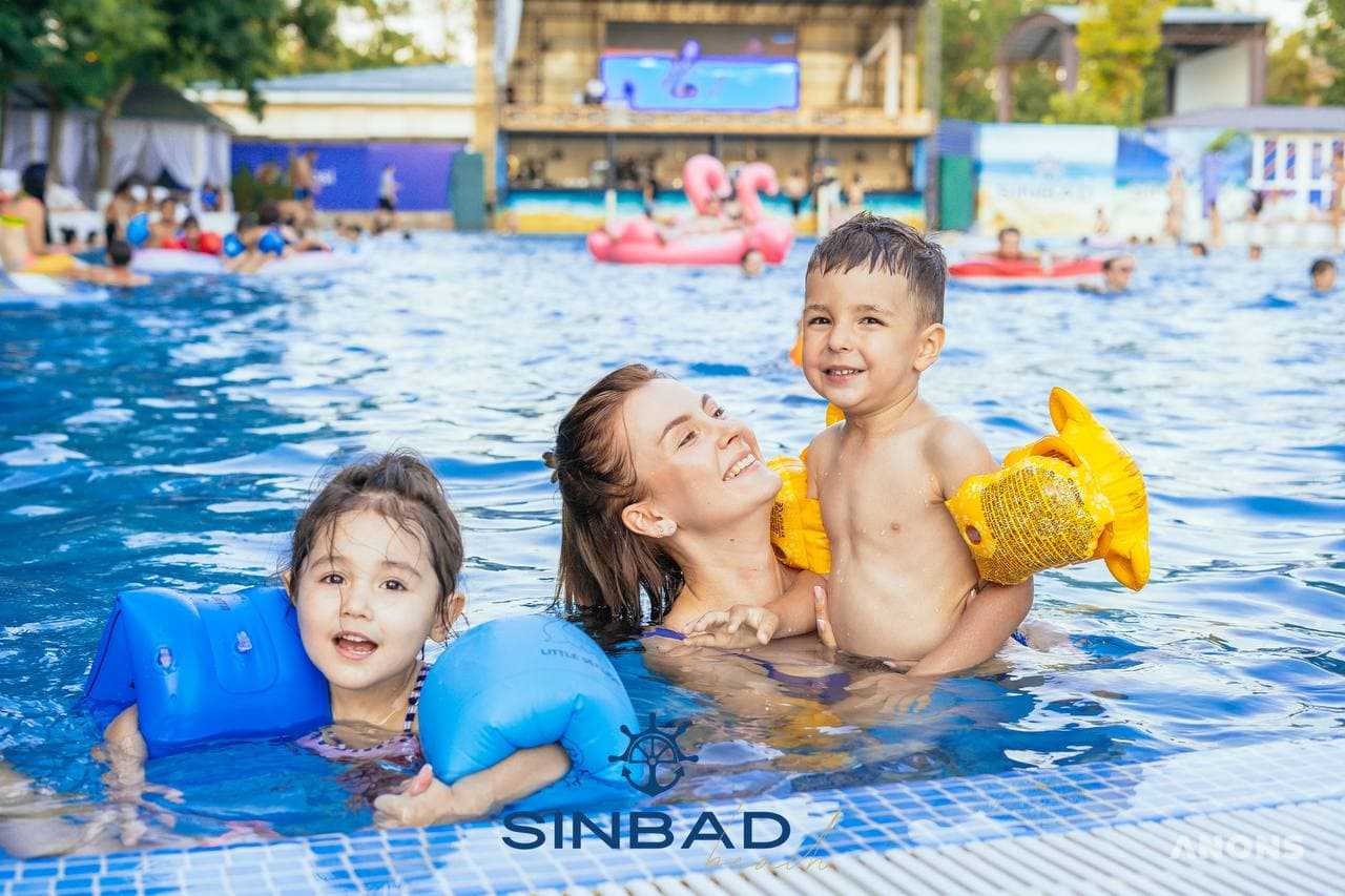 Family day в бассейне Sinbad