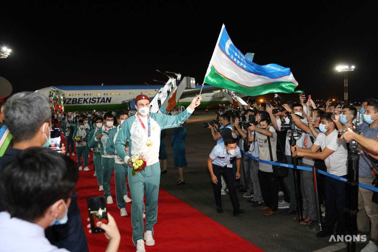 Фото: как встретили олимпийцев в Ташкенте