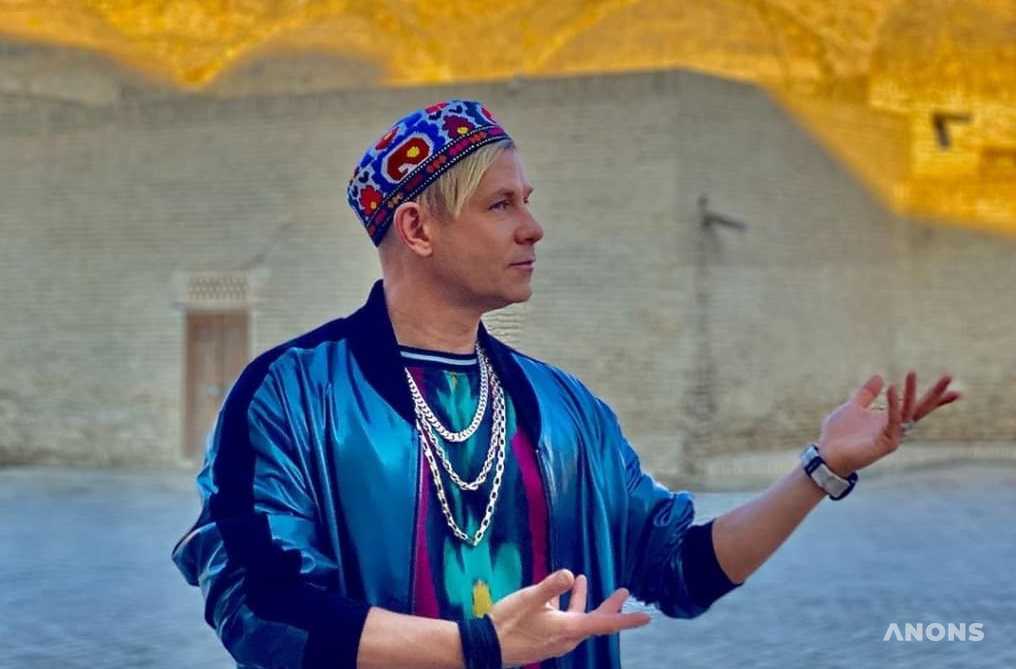 Известный российский исполнитель Митя Фомин снимает клип в Узбекистане