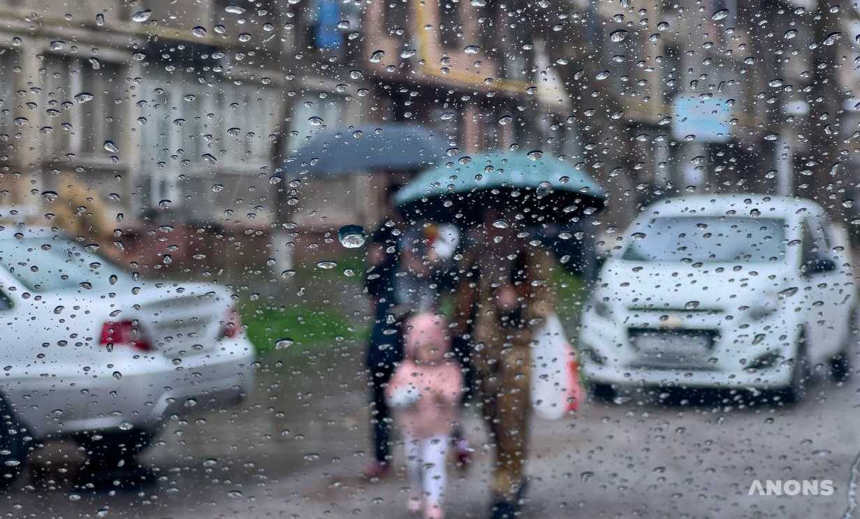 В воскресенье узбекистанцев ждёт дождливая и ветреная погода