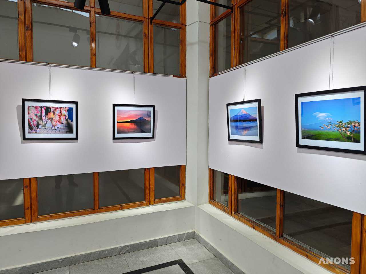 Фотовыставка «Японский калейдоскоп» в Караван-сарае культуры Икуо Хираямы