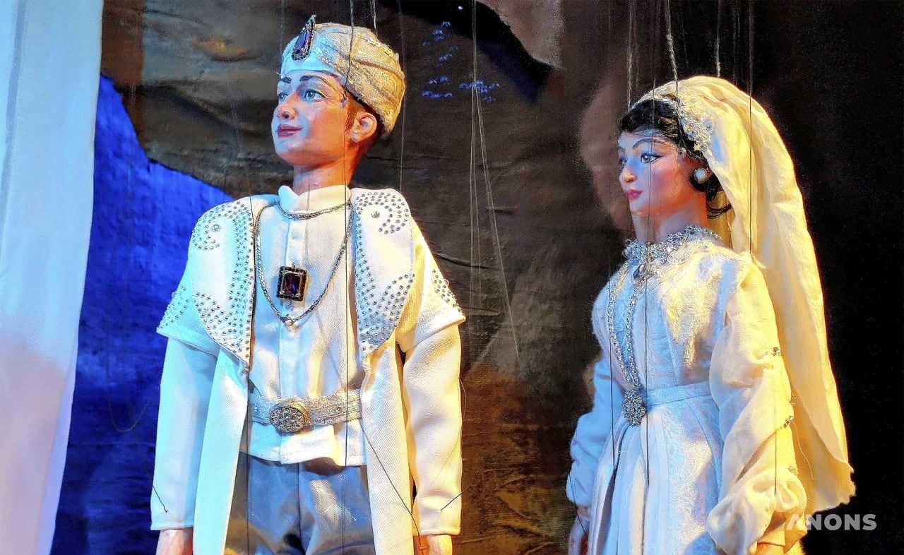 Спектакль «Аладдин и его волшебная лампа» в театре Silk Route Marionettes