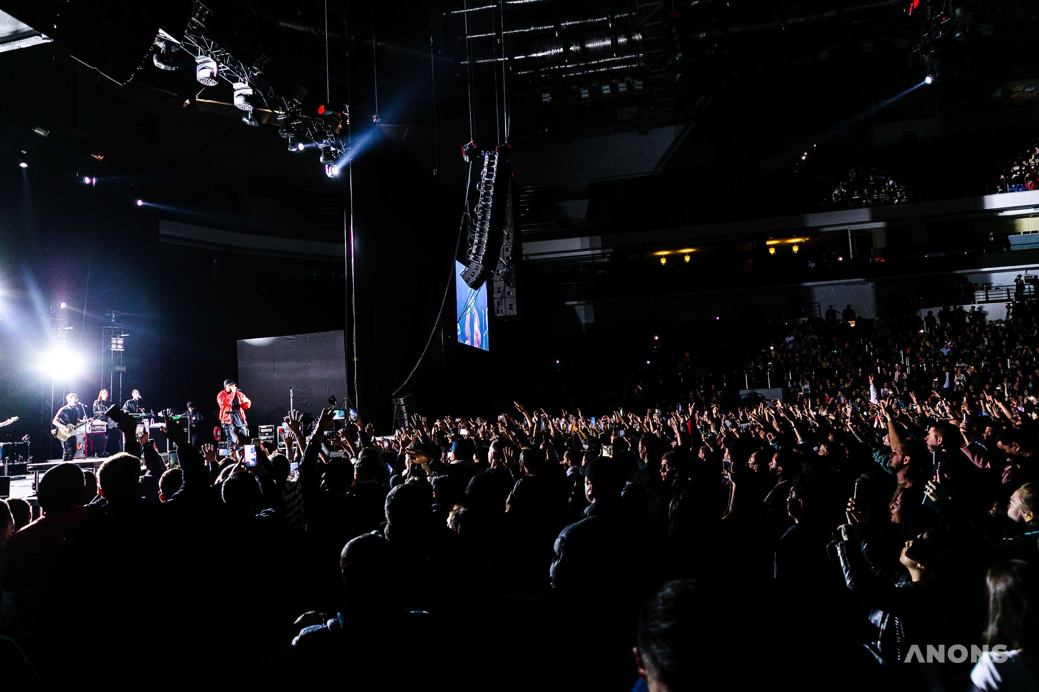 Баста «взорвал» Humo Arena на своем концерте – фото