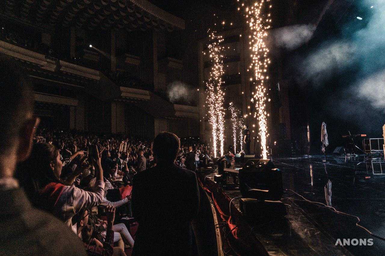 Зажигательный концерт Мота в Ташкенте - фото
