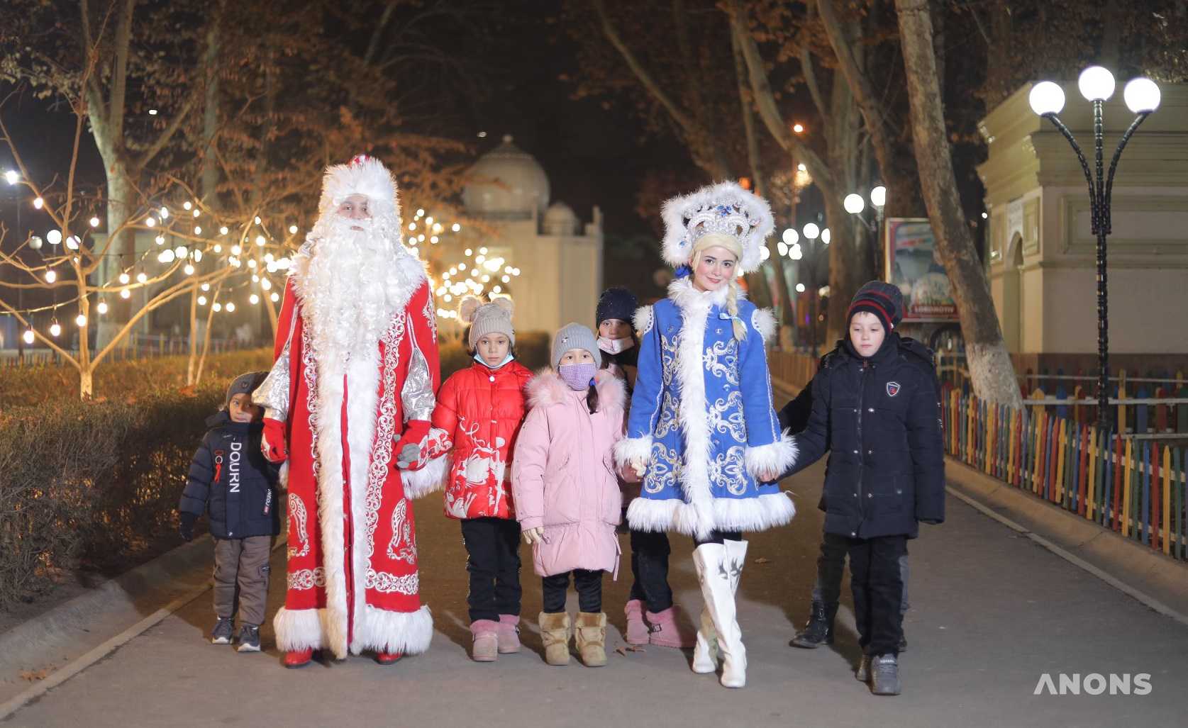 Новогодние представления в Lokomotiv Amusement Park