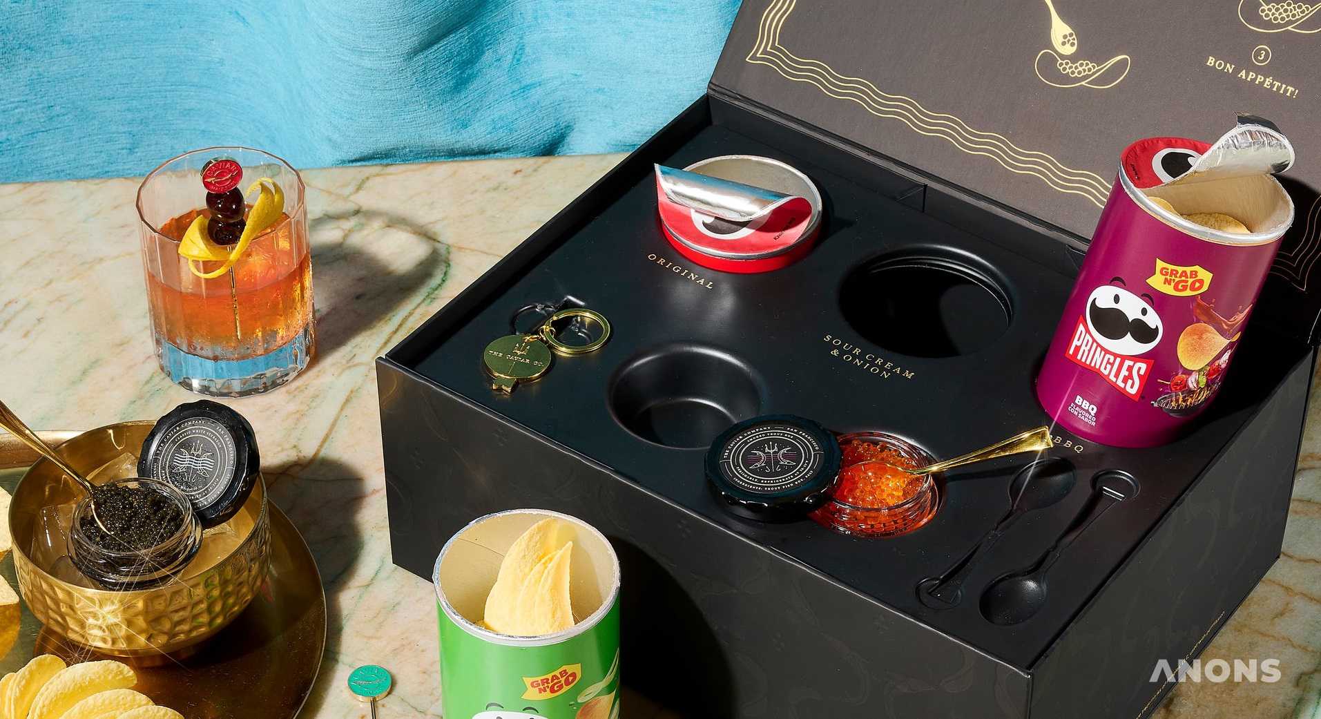 Pringles выпустили лимитированную коллекцию чипсов с черной и красной икрой