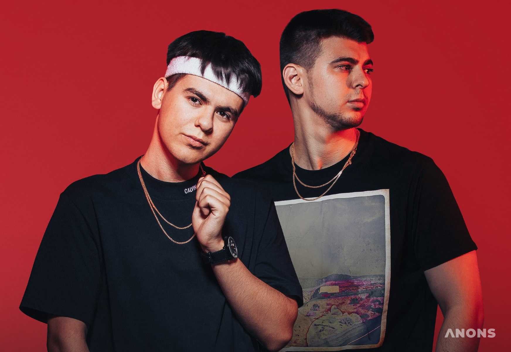 Слушать братья гаязовы новую песню. Слушать братья гаязовы новую песню. Gayazov$ brother$. Gayazovs brothers фото. Группа гаязов brother жара.