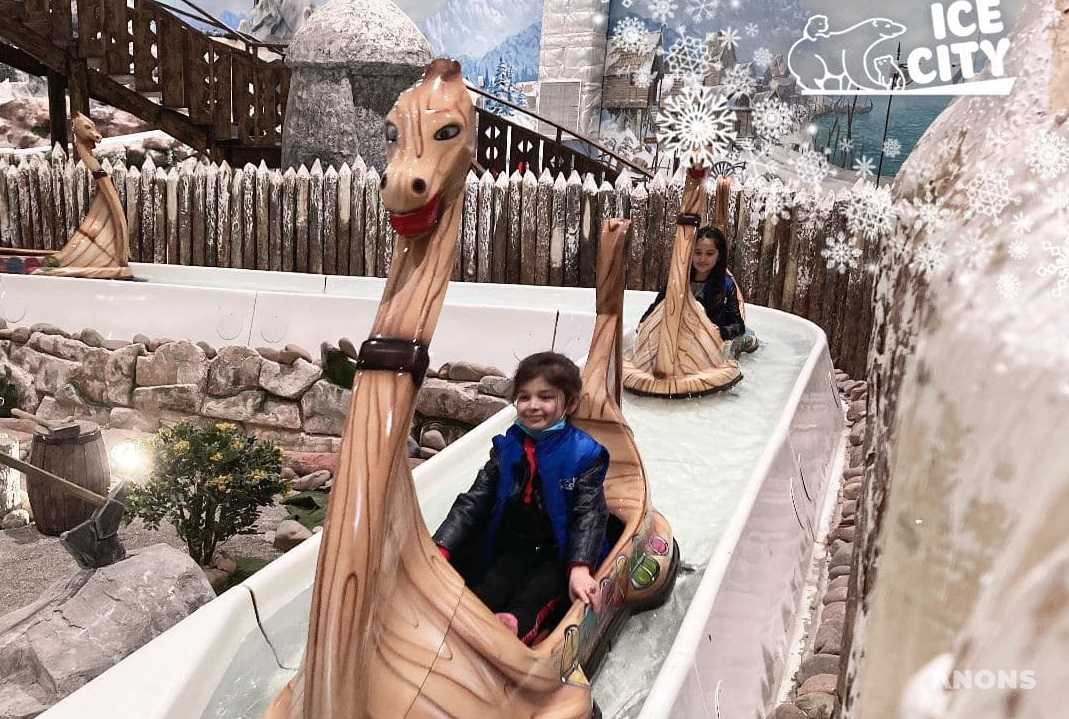 Снежные приключения в Ice City
