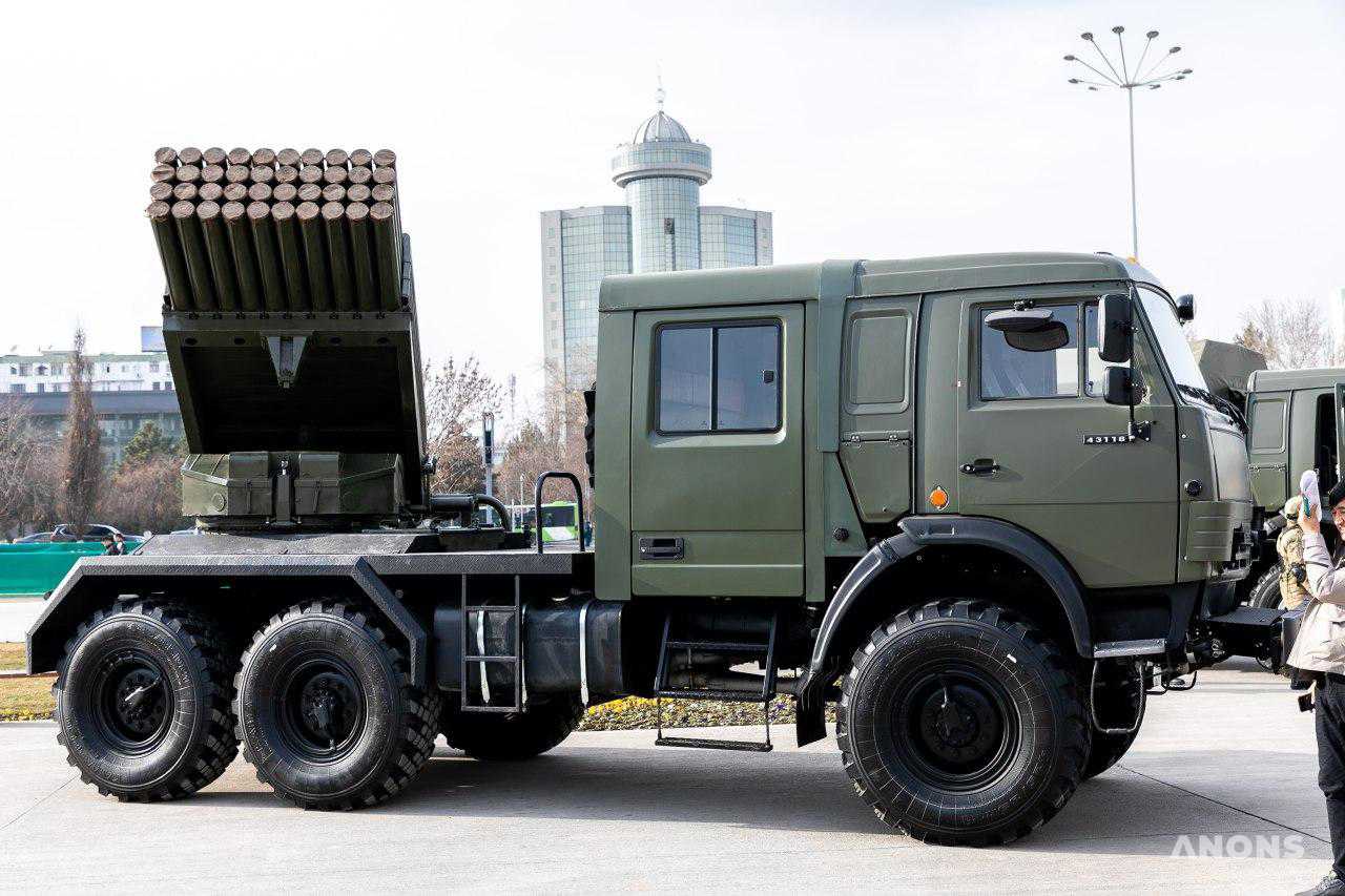 Военно-патриотический фестиваль в честь Дня защитников Родины - фото