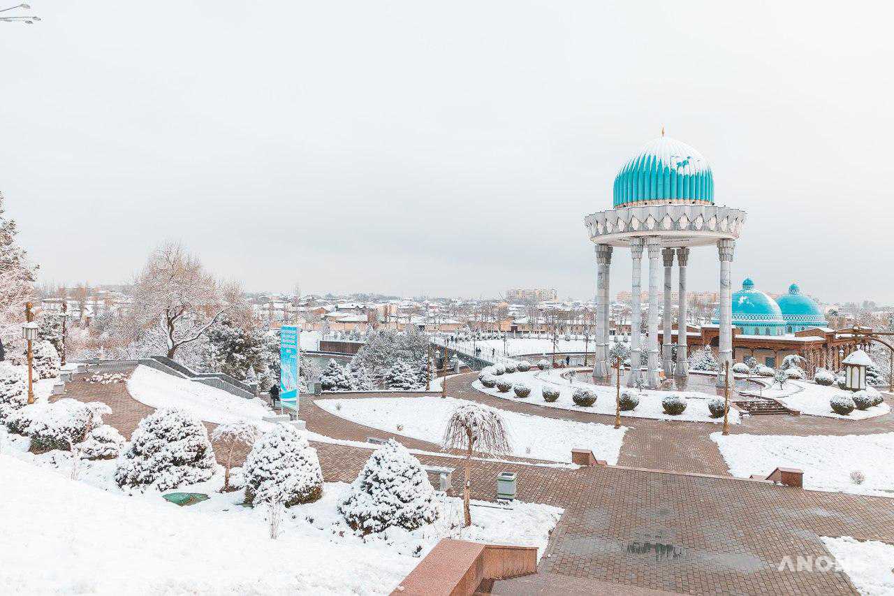 Узбекистан ташкент зимой. Шахи зинда самарканд каримов. Зима в ташкенте. Аналитика по закупкам. Узбекистан январь 2023.