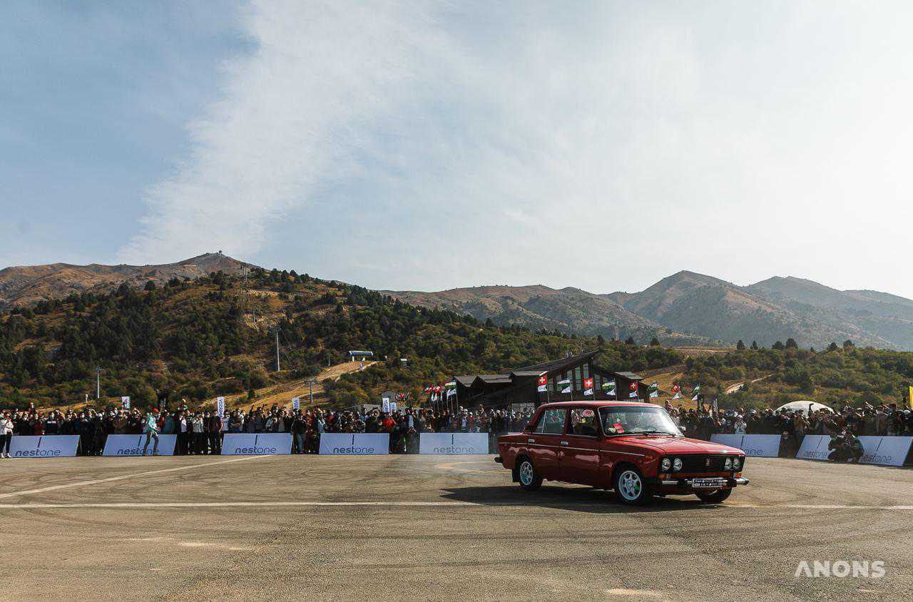 Рёв моторов и запах шин: как прошёл Car Fest 2020 - фоторепортаж