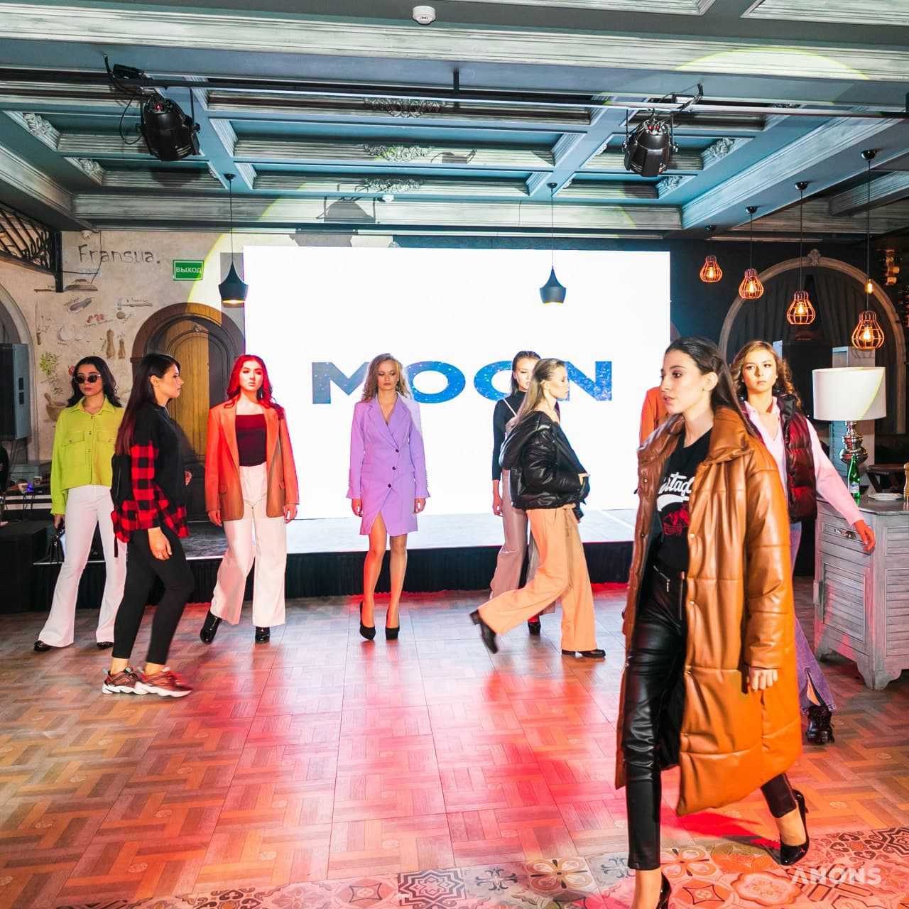Как прошёл закрытый показ Fashion Show 2020 - фоторепортаж