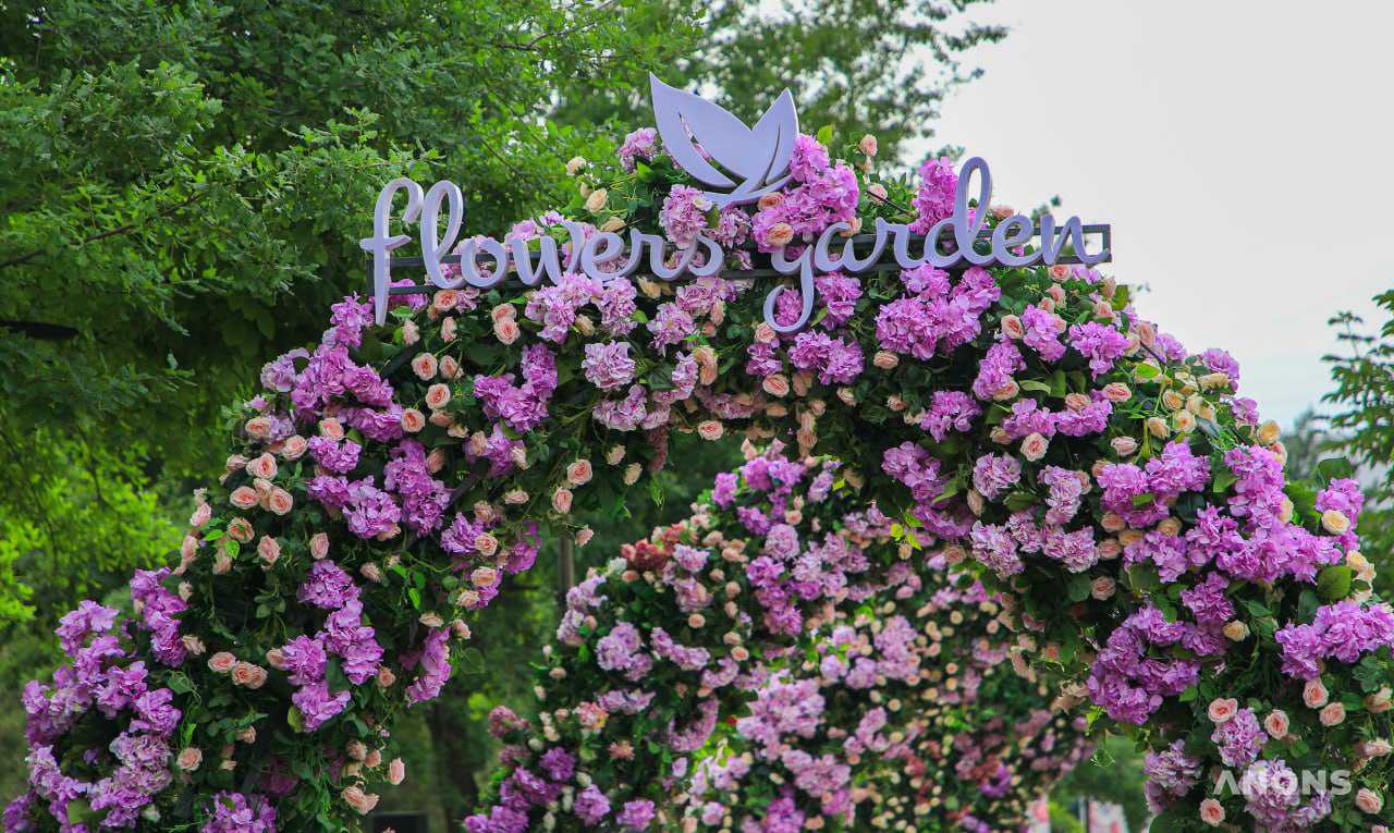 Праздник красоты и эстетики: в Ташкенте стартовал фестиваль цветов Tashkent Flower Fest 2022 – фото