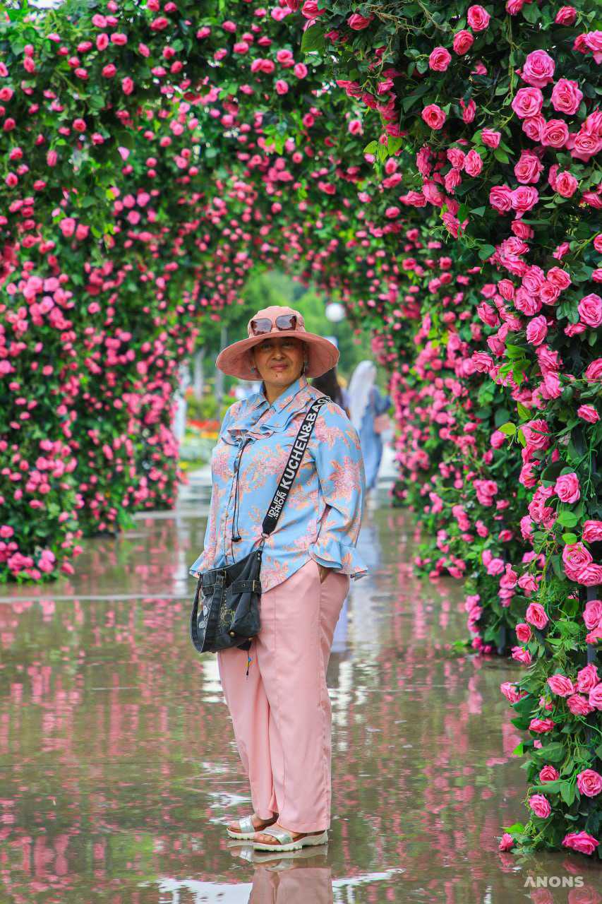 Праздник красоты и эстетики: в Ташкенте стартовал фестиваль цветов Tashkent Flower Fest 2022 – фото