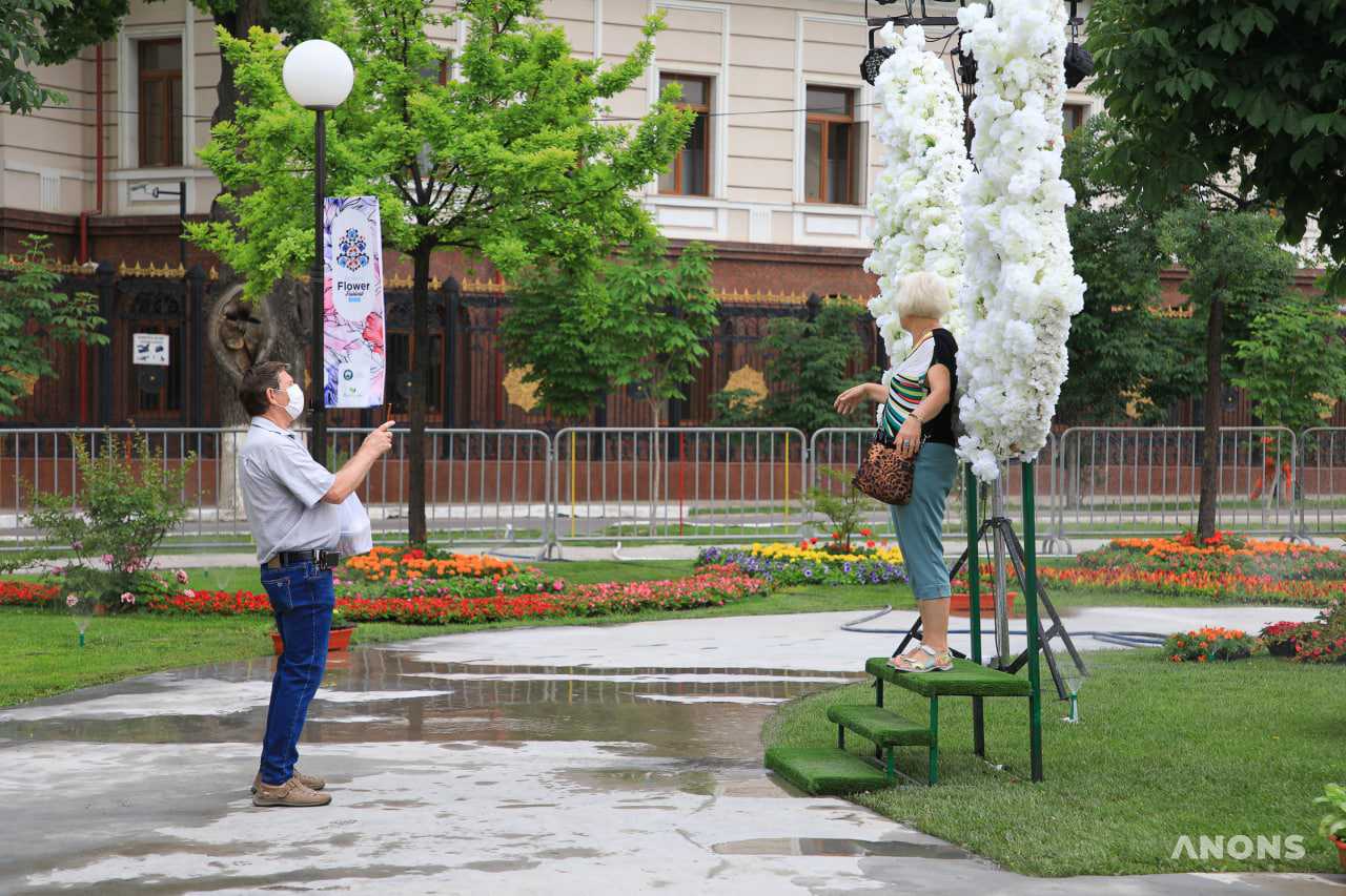 Праздник красоты и эстетики: в Ташкенте стартовал фестиваль цветов Tashkent Flower Fest 2022 – фото