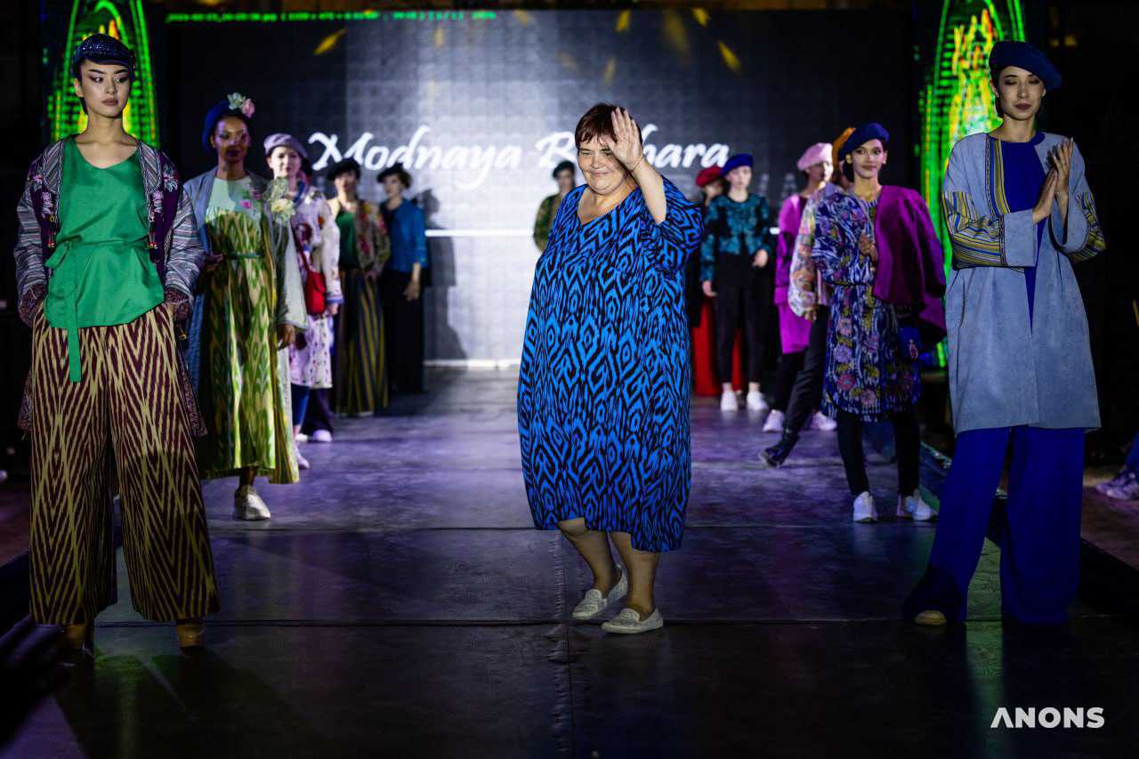 Показ мод Bukhara Fashion days состоялся в Бухаре – фоторепортаж