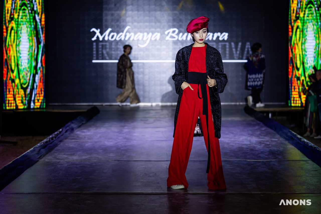 Показ мод Bukhara Fashion days состоялся в Бухаре – фоторепортаж