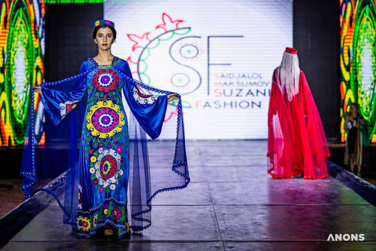 Показ мод Bukhara Fashion days состоялся в Бухаре – фоторепортаж