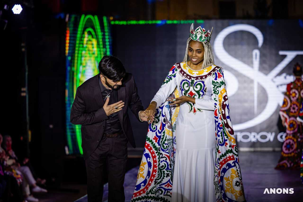 Показ мод Bukhara Fashion days состоялся в Бухаре – фоторепортаж