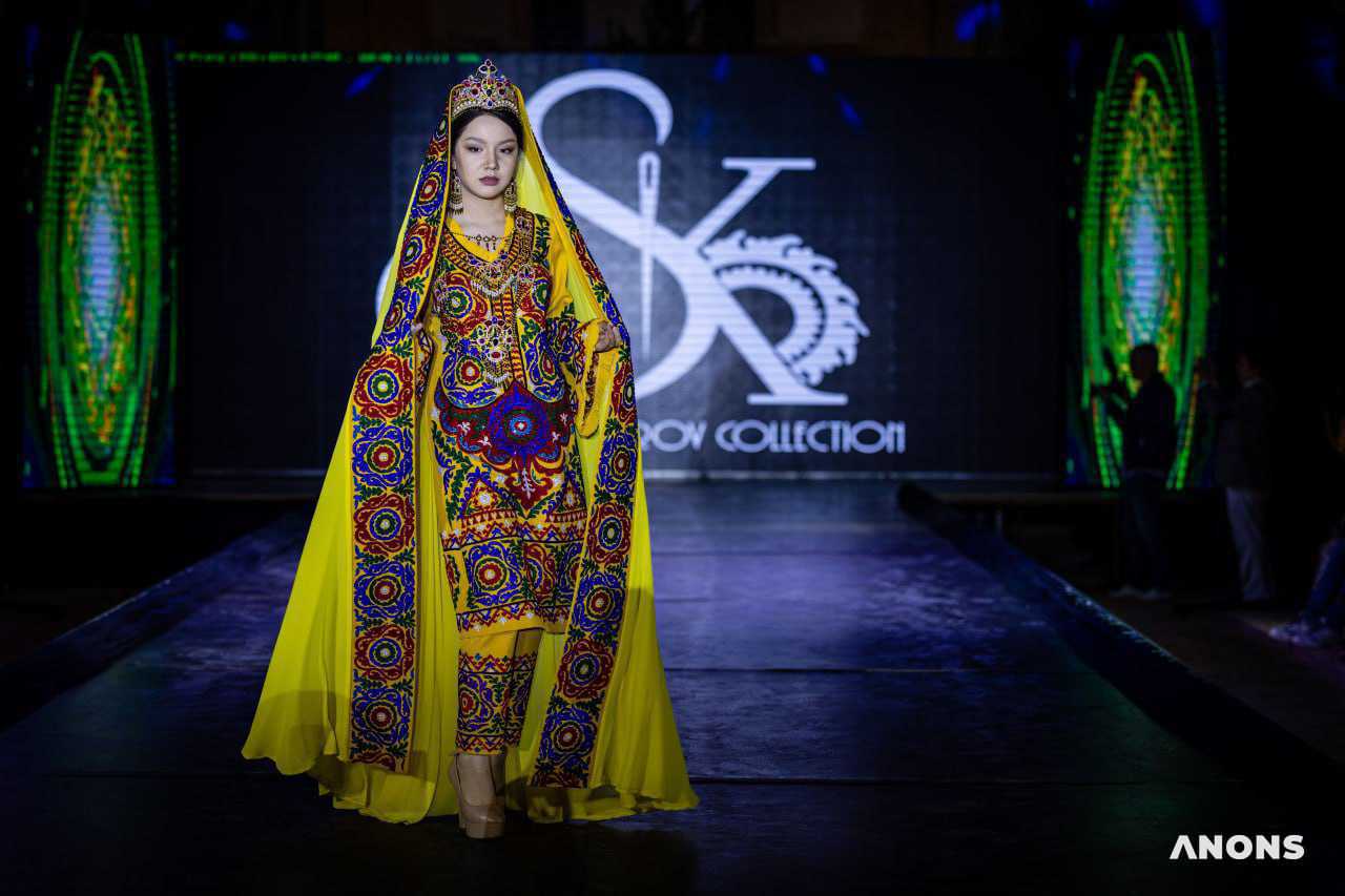 Показ мод Bukhara Fashion days состоялся в Бухаре – фоторепортаж