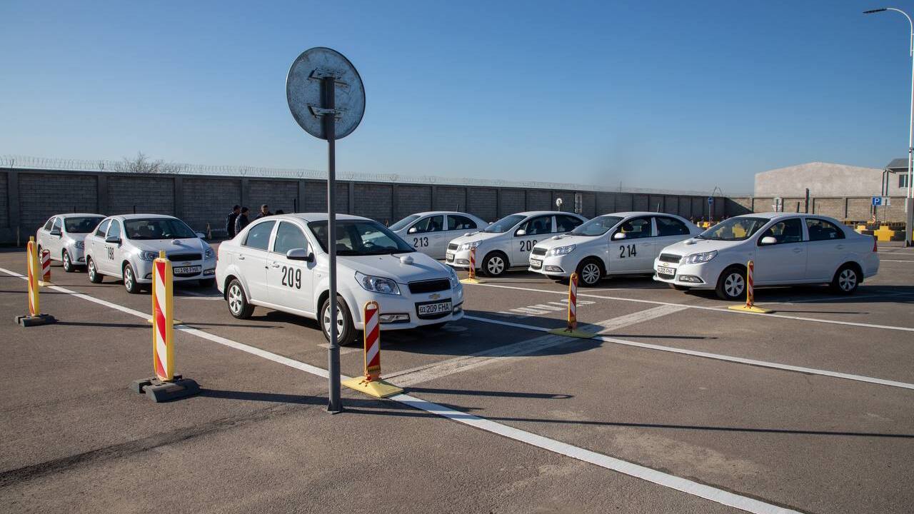 Keyingi yildan avto­maktablarda o‘qish majburiy bo‘lmaydi
