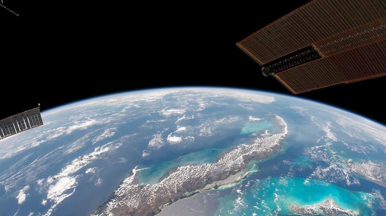 Netflix и NASA запустят прямые трансляции из космоса