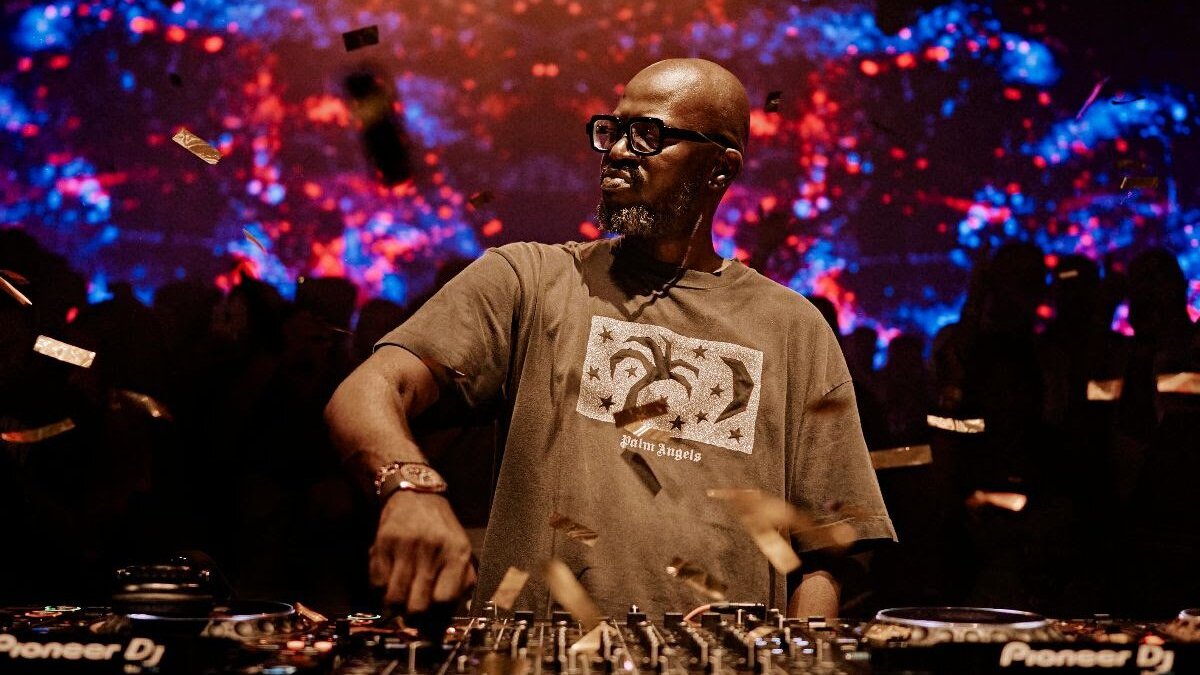 Обладатель Grammy Black Coffee выступит в Хиве