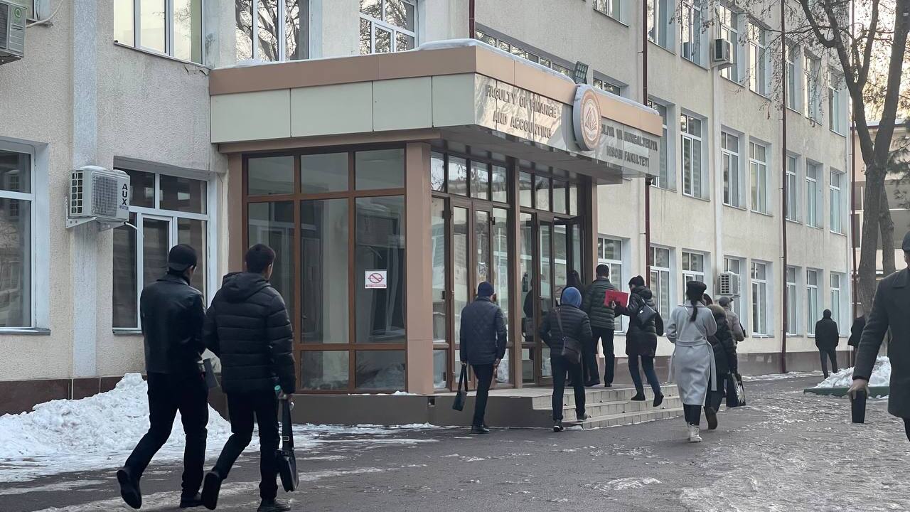 Девушки со стажем работы смогут получить рекомендации для поступления в вузы