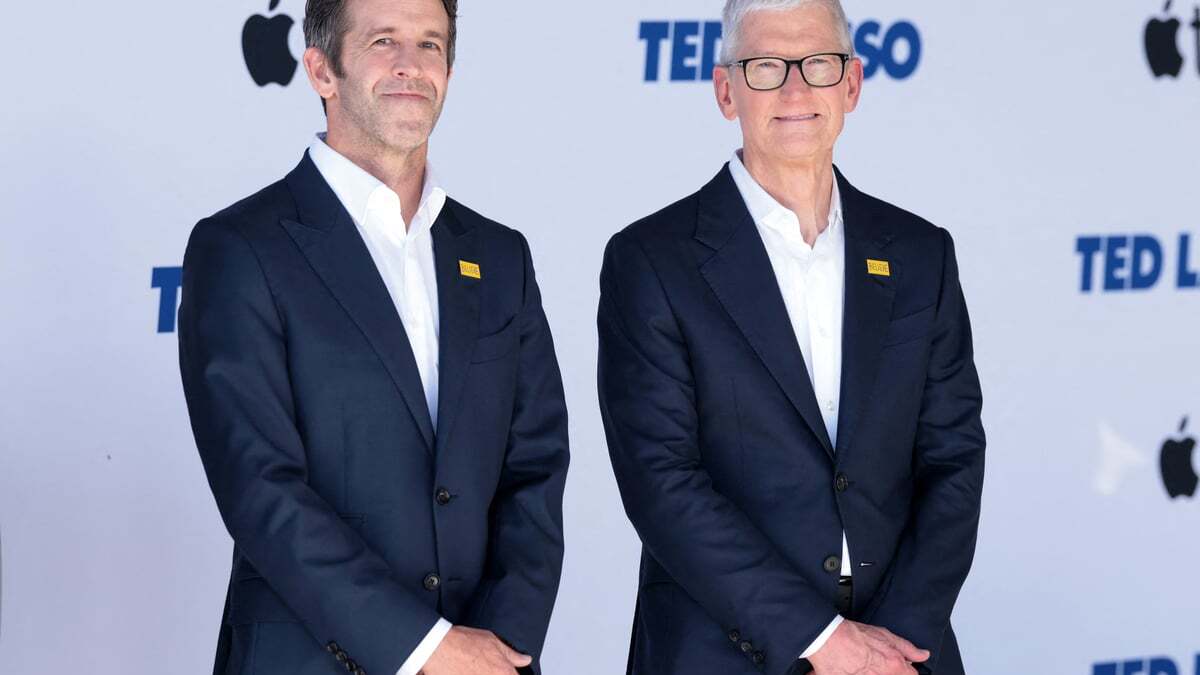 Новый глава Apple Джон Тернус будет получать $3 млн в год