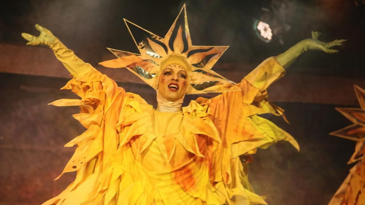 "Teatr+" teatrida "Bo‘yoqlar" spektakli