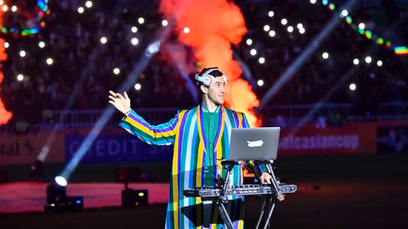 Концерт DJ King Macarella в Humo Arena